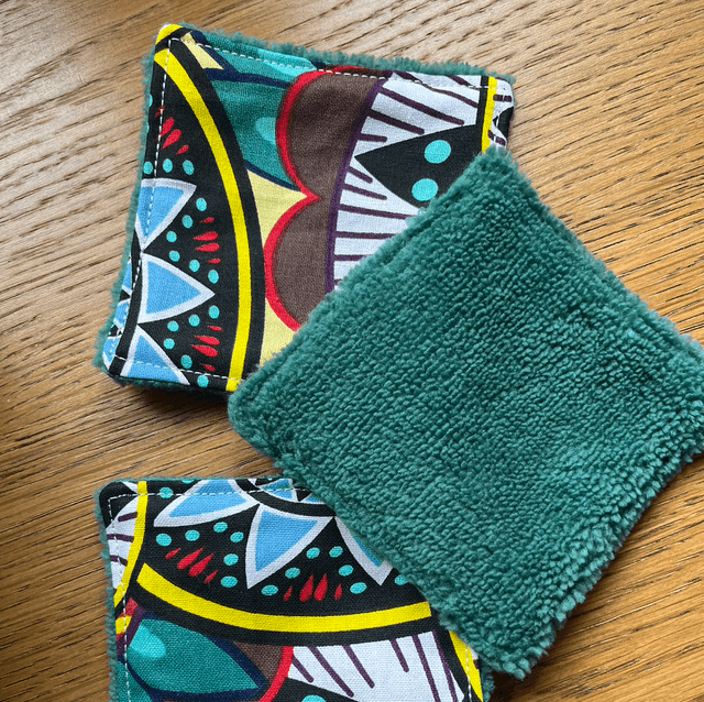 7 lingettes nettoyantes avec panier 