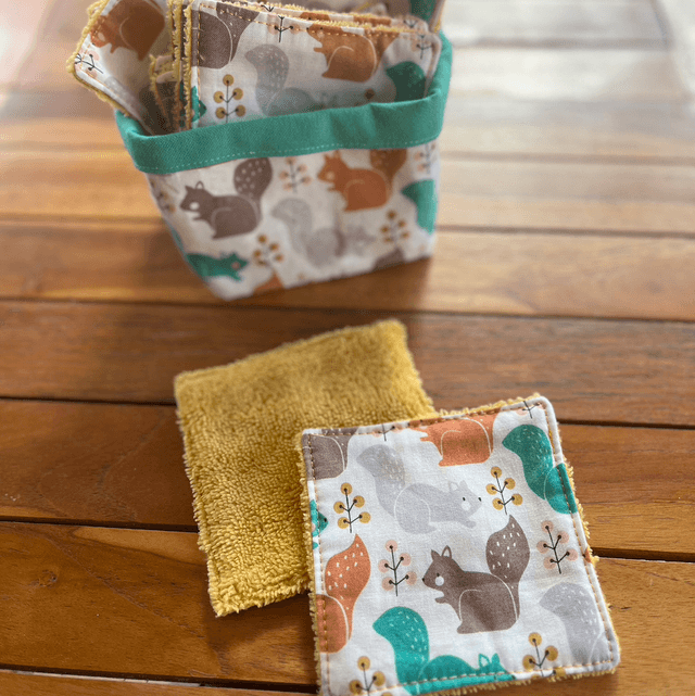 10 Lingettes nettoyantes enfants avec panier