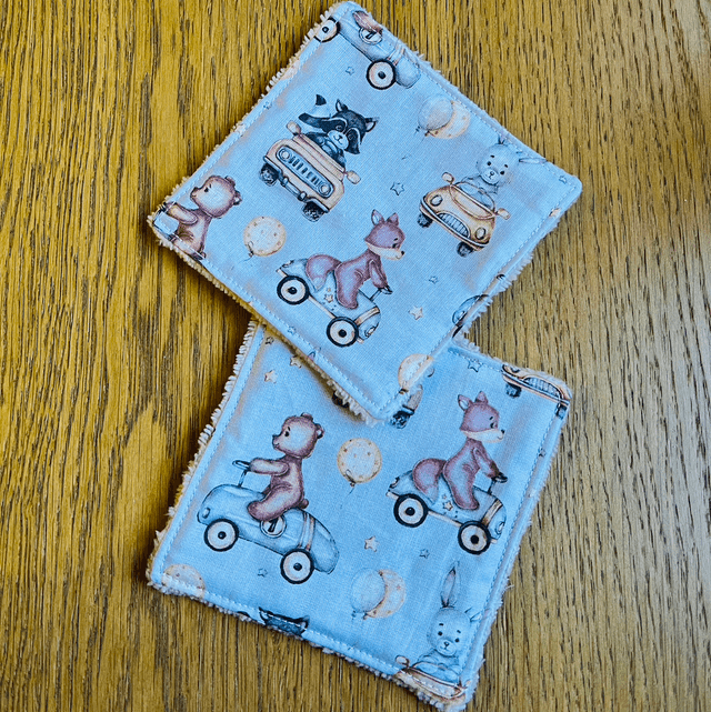 10 Lingettes nettoyantes enfants avec panier 