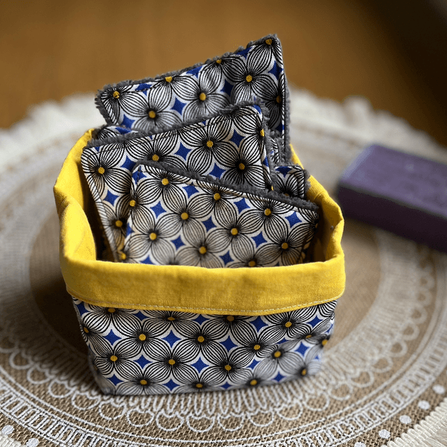 7 lingettes nettoyantes avec panier 