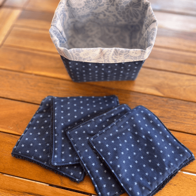 10 Lingettes nettoyantes enfants avec panier 